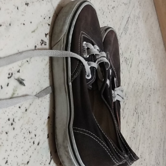 Shoes - Picture 2 of 2